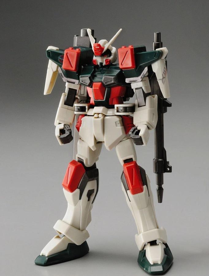 *IN STOCK* Bandai -Gundam Seed R03 Buster Gundam GAT-X103 HGCE 1/144