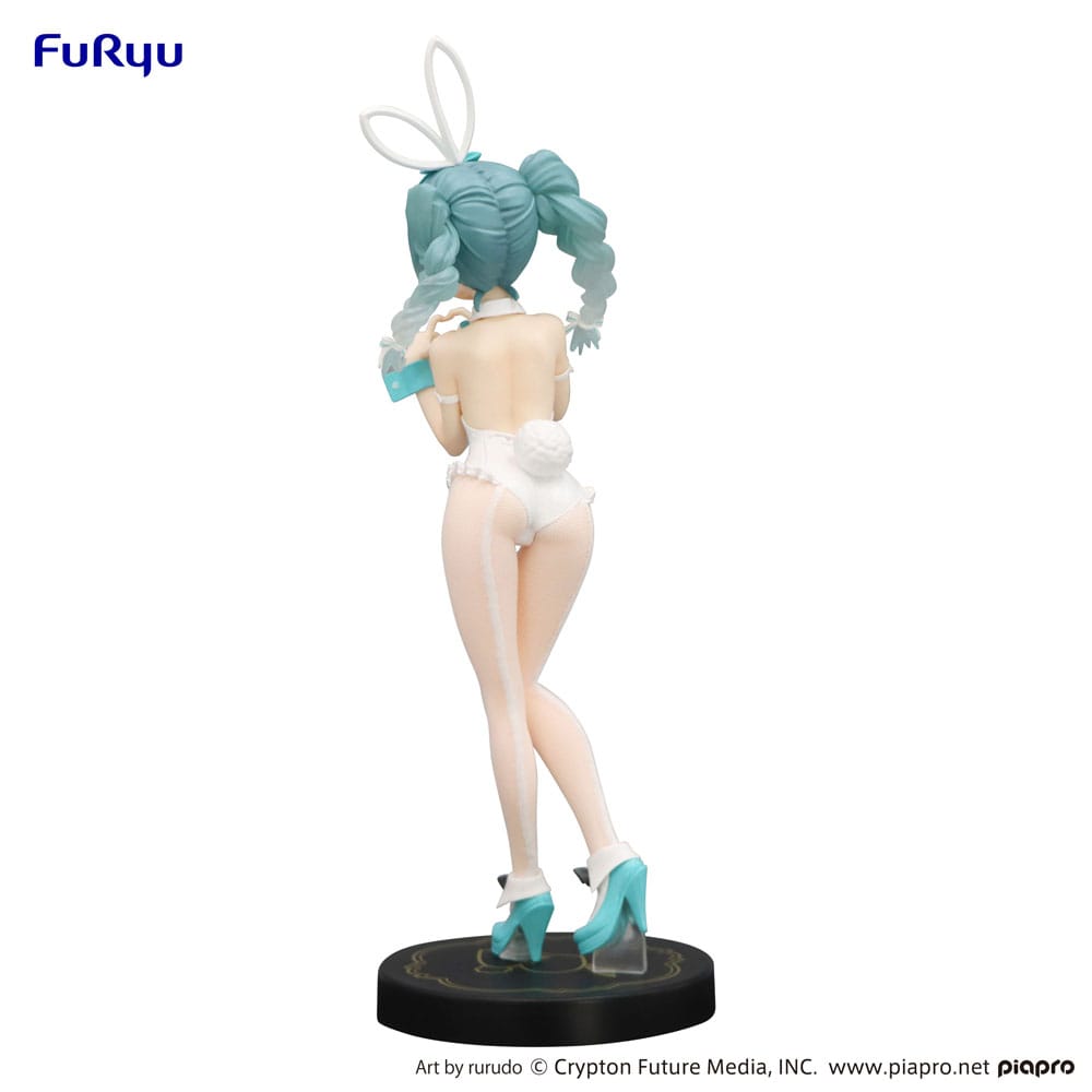 *IN STOCK* Furyu -Vocaloid Hatsune Miku Bicute Bunnies Rurudo Ver White