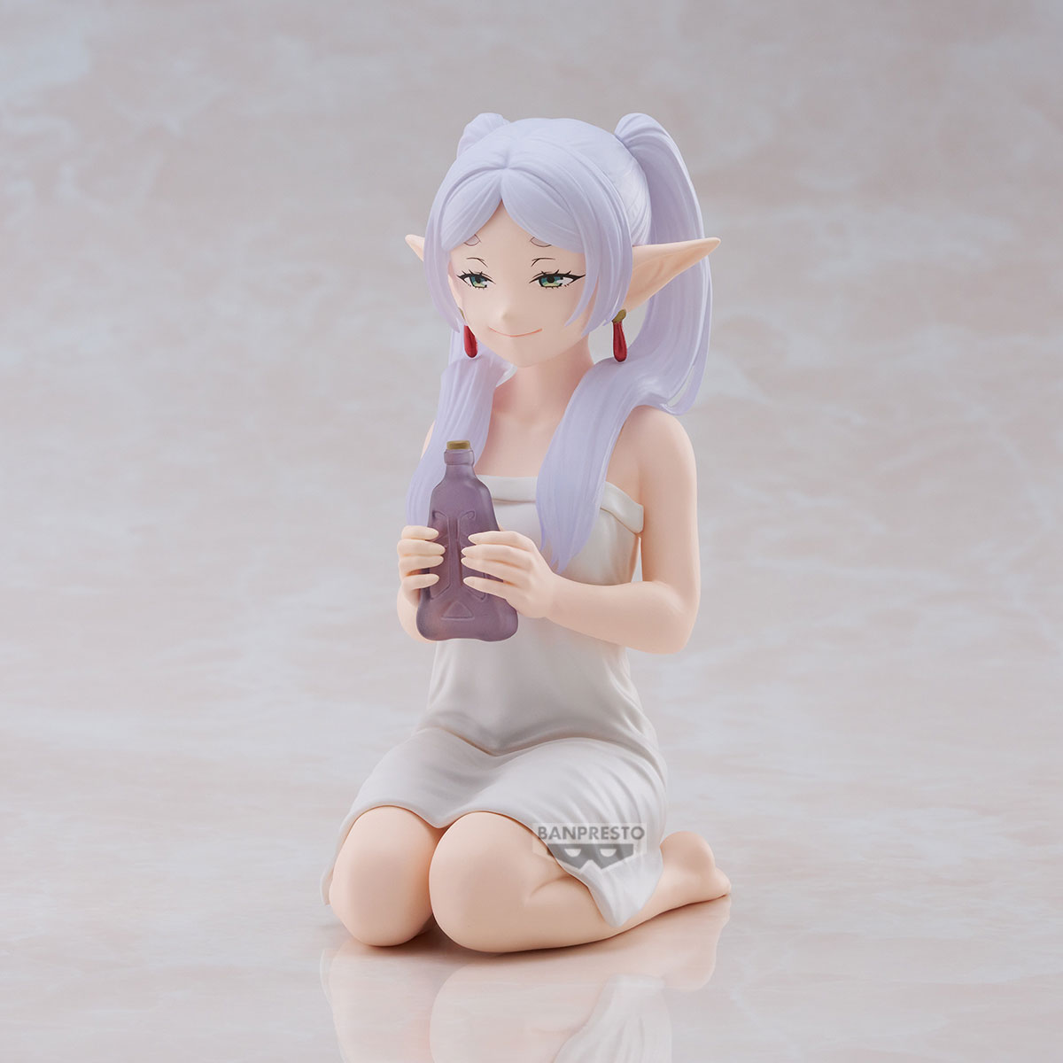 *IN STOCK* Bandai -FRIEREN BEYOND JOURNEYS END Frieren Figure Relax Time 13cm
