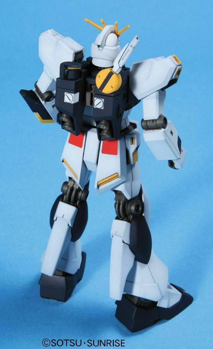 *IN STOCK* Bandai -Gundam RX-93 vGundam HGUC 1/144