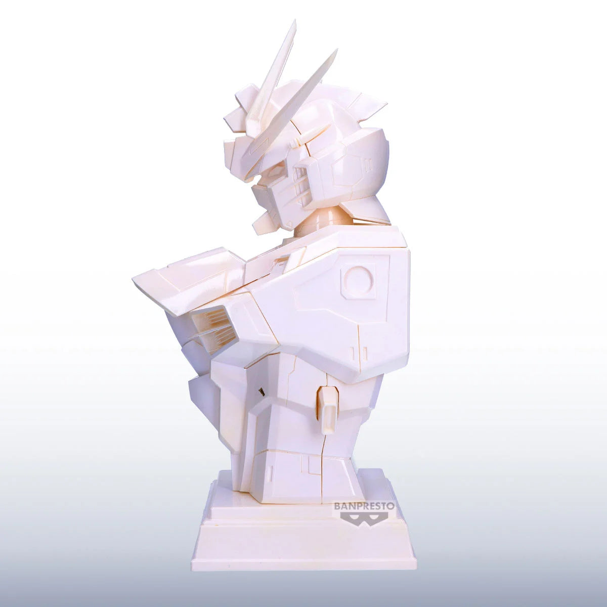 *IN STOCK* Bandai -Gundam Seed Rising Freedom Gundam Figure G-Ceramical 23cm