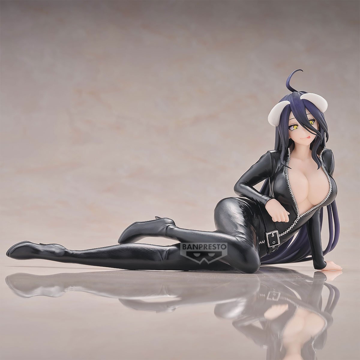 *IN STOCK* Bandai -Overlord Albedo Figure Relax Time 18cm
