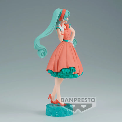 Bandai -Vocaloid Hatsune Miku Figure Journey 18cm