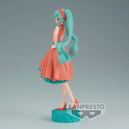 Bandai -Vocaloid Hatsune Miku Figure Journey 18cm