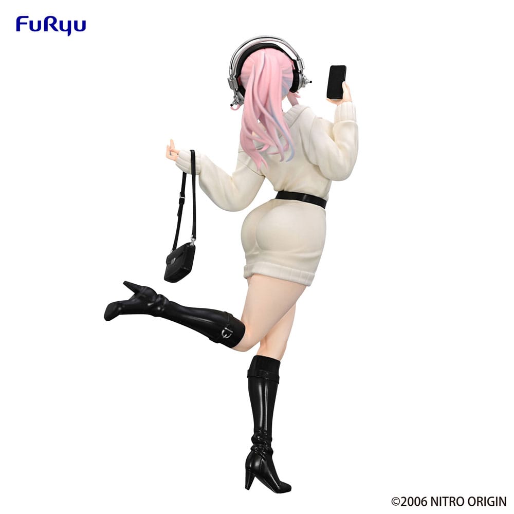 *PRE ORDER* Furyu -Super Sonico  Trio Try iT Statue Winter Memory Ver. 21 cm