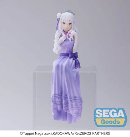 Sega -Re Zero Emilia Perching Figure Dress up party ver