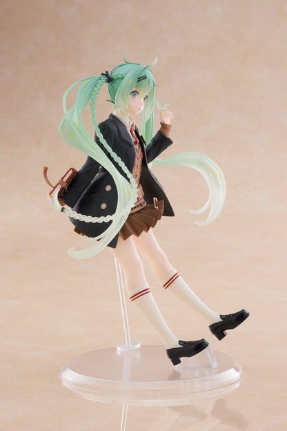 *IN STOCK* Taito -Vocaloid Hatsune Miku Fashion Preppy Ver